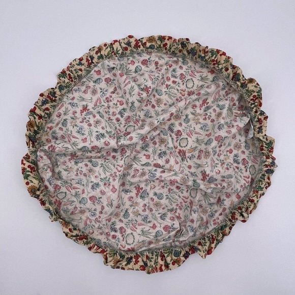 Vegetable Pattern Fabric Liner and Wrap for Peterboro Basket Square Serving Tray - Picture 2 of 7